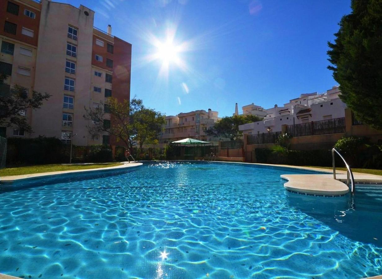 Gran Apartamento Para 6 Personas En Fuengirola Luaran gambar